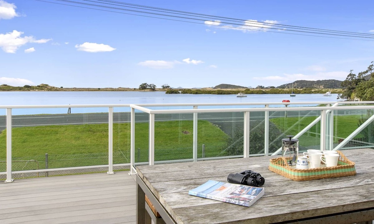 Ngunguru House | Kingfishers’ Landing – Ngunguru Holiday Unit