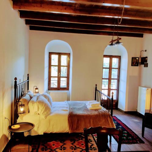 Raftis Apartment | Kristi's Homes - 'Traditional Home' in Dimitsana