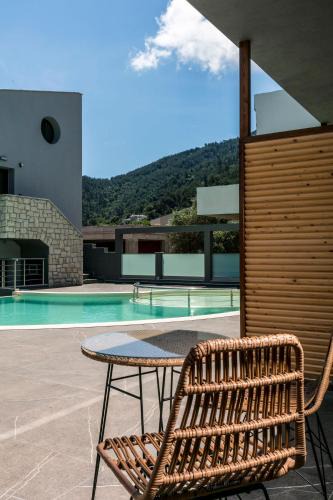 Chrisi Akti Apartment | La Isola Verde