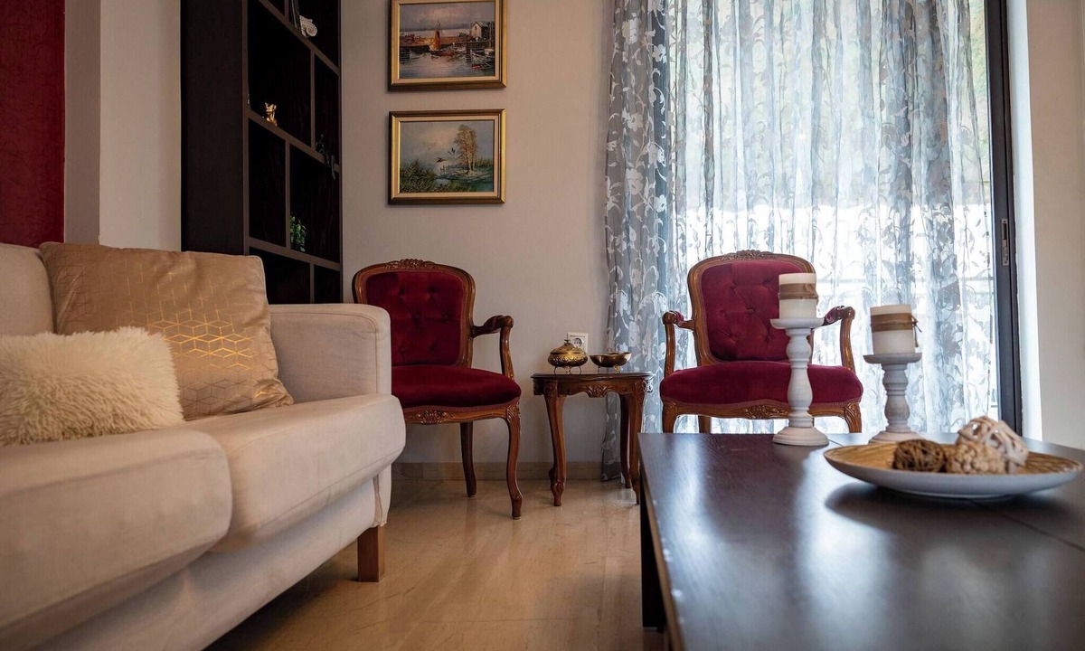 Piraeus Apartment | Lampsakou 1 in piraeus, a comfortable apartament with a view of the city