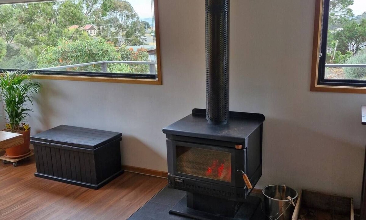 Dodges Ferry House | Las Geranios