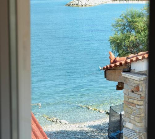 Ireon Apartment | Leo Di Mare
