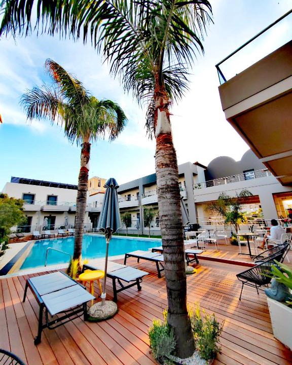 Palaiochora Hotel | Libyan Princess