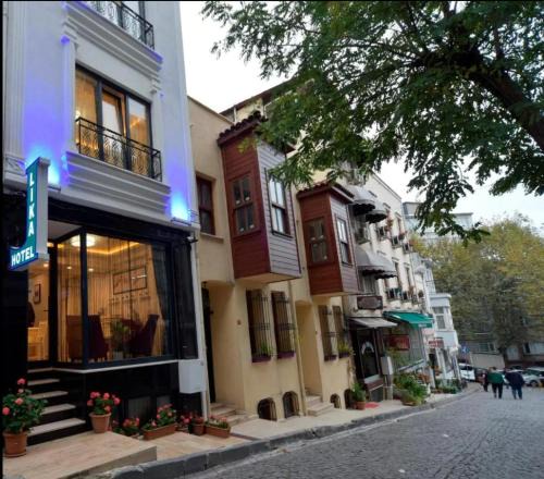 Emin Sinan House | Lika Hotel - Beautiful Standard Double or Twin Room in Center Istanbul