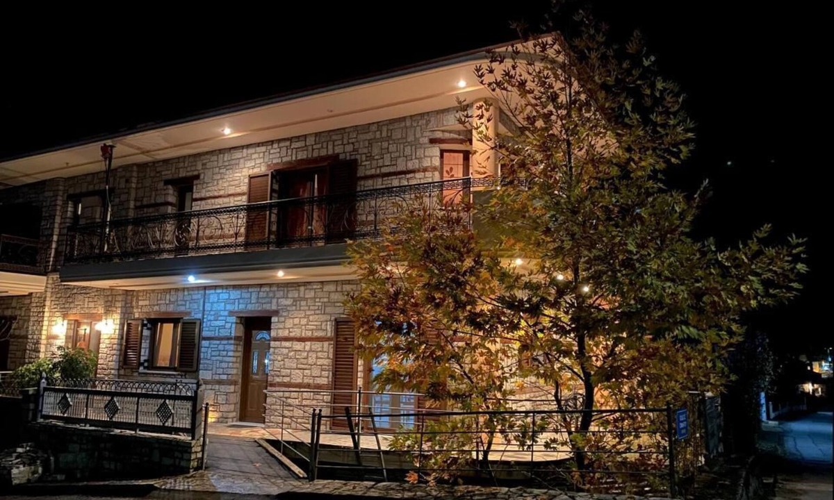 Mavromati Apartment | Lithotomia Mouzaki