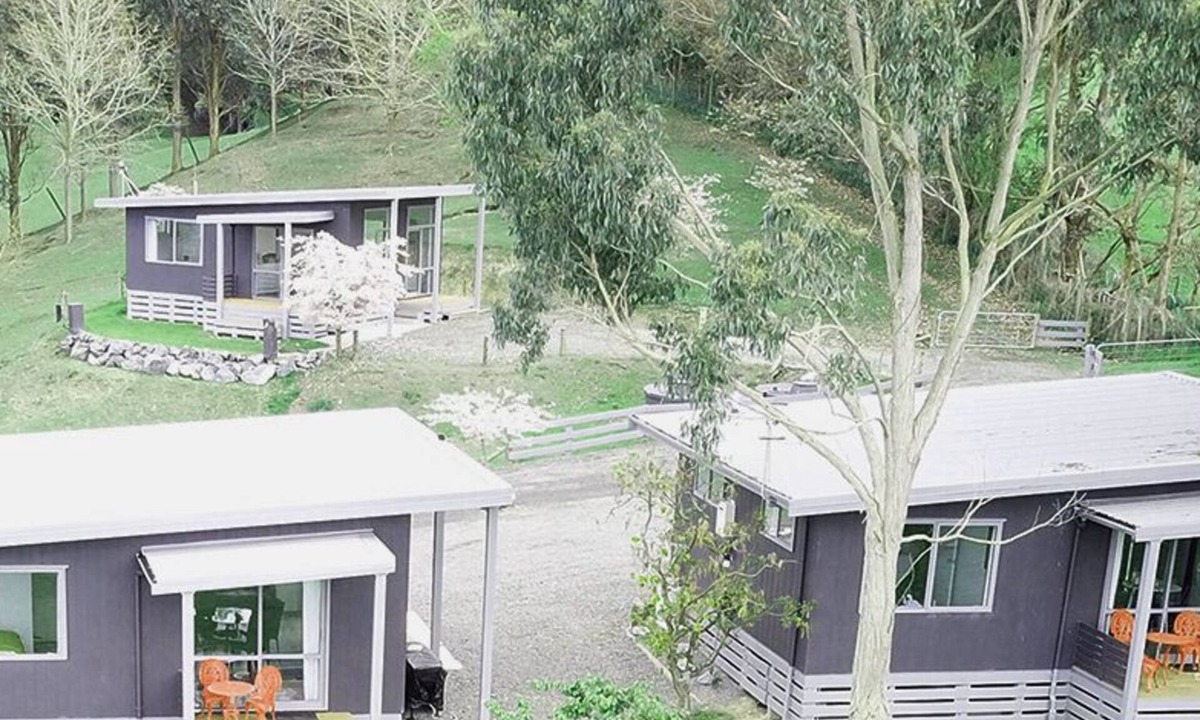 Feilding Cabin | Little Forest Cabins with an awesome outlook. No 2