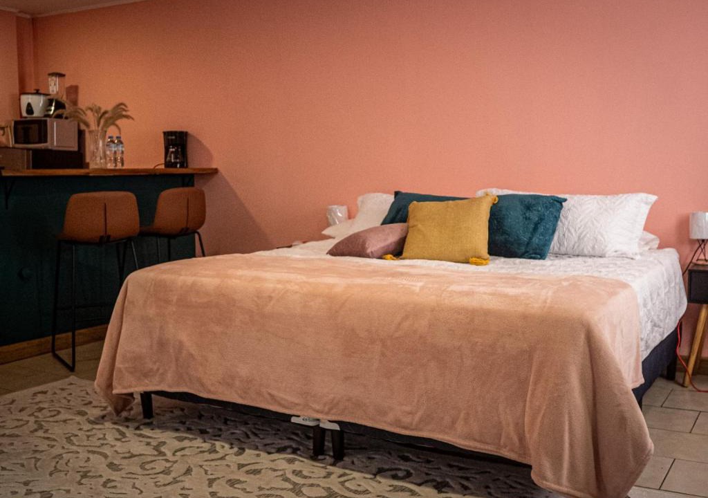 Chinatown House | Lolas Hostal Apartamento Equipado