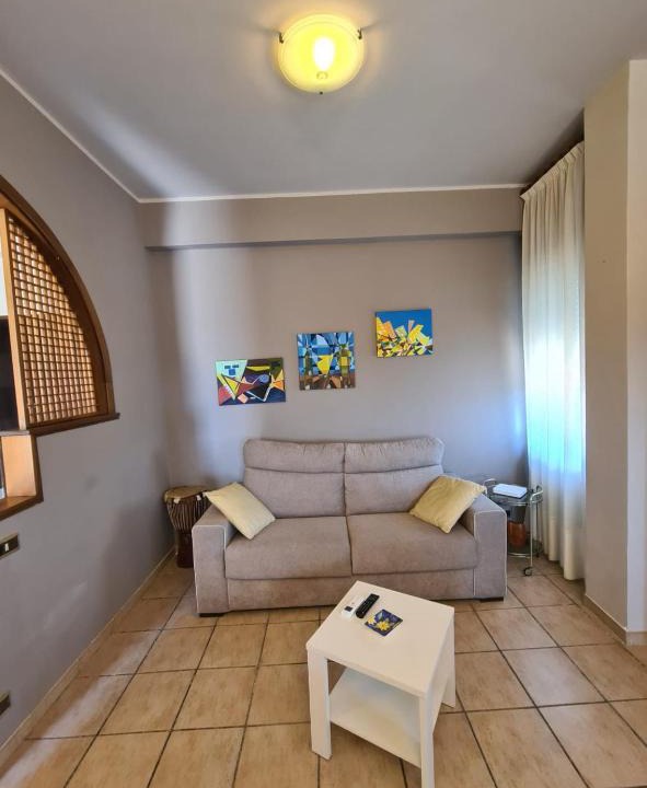Locri House | Lorena Loft