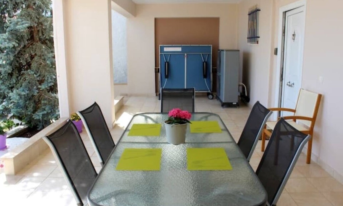 Kavala Apartment | Lovely studio with beautiful garden