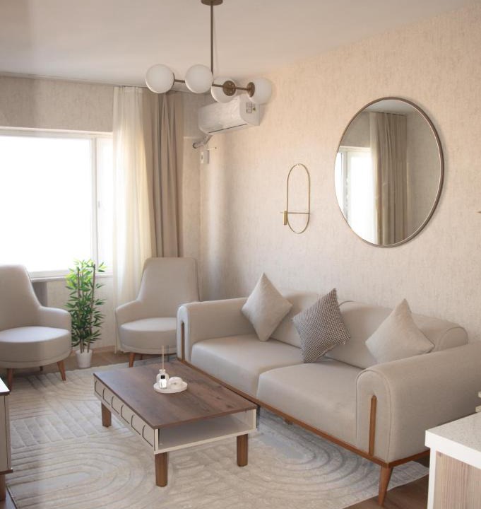 Esenyurt Apartment | Luxe Suite AY38