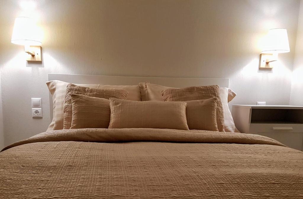 Kato Metochi Villa | Luxurious Country Cottage