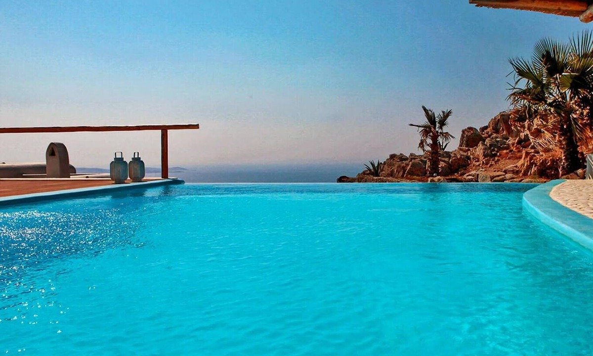 Fanari Villa | Luxury Mykonos Villa | Sunkissed Villa | Private Pool | Kastro