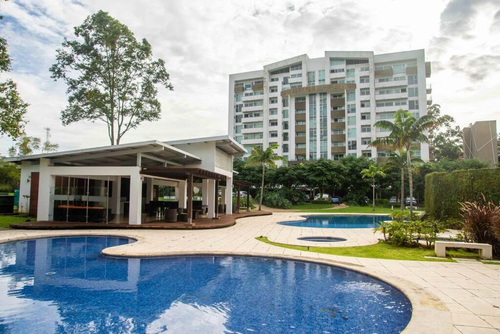 Heredia Apartment | Luxury NEW Apt -24/7 sec- 10 min from SJO Airport
