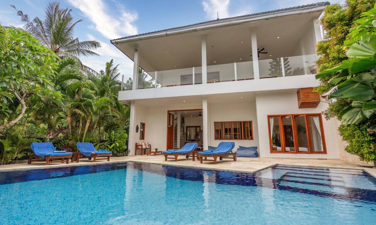 Melaya Villa | Luxury relaxing sea view villa Upperhouse