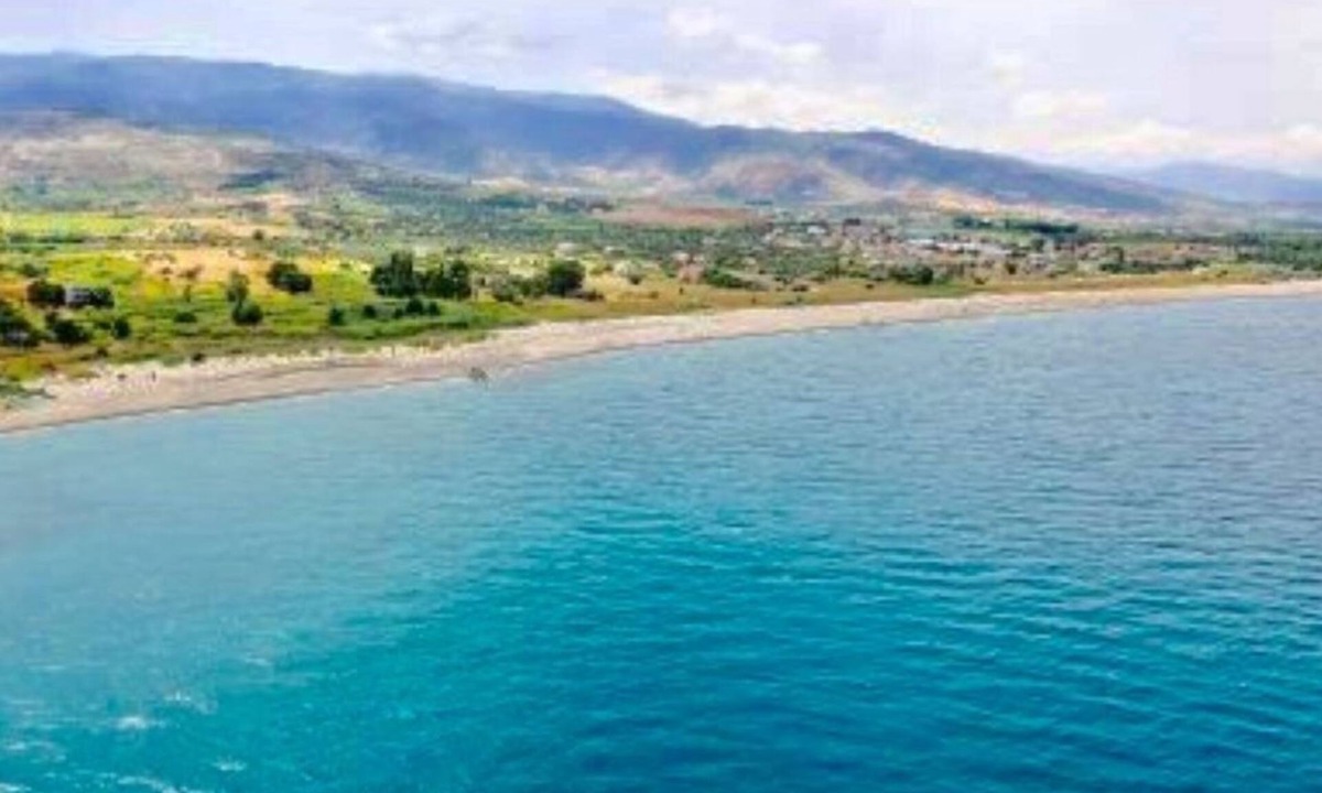 Isca Marina House | Luxury Seafront Townhouse - 300 meters to the beach