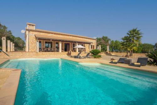 Petra Villa | Luz de Luna