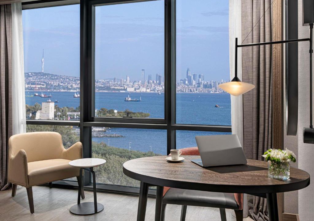 Zeytinburnu Hotel | Mövenpick Hotel Istanbul Marmara Sea