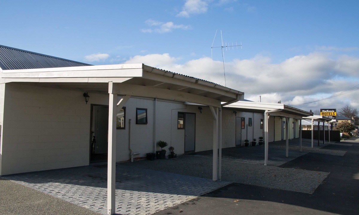 Fairlie Hotel | Mackenzie Motels