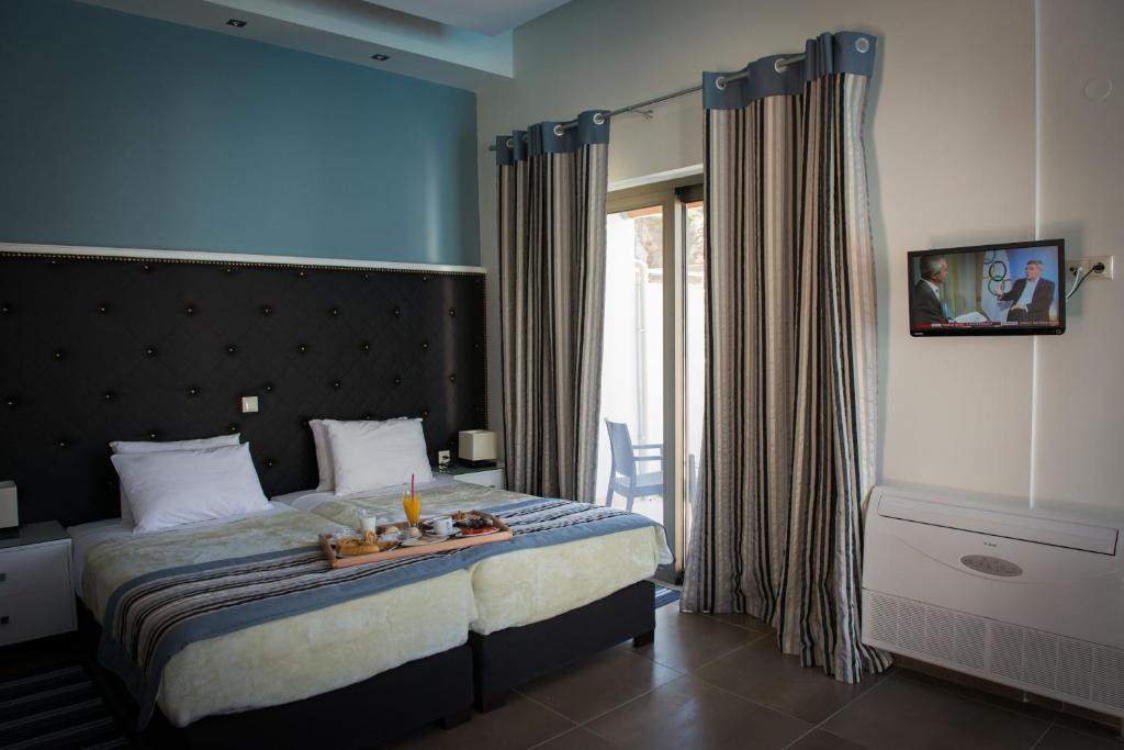 Mantinia Bay Hotel | Mikri Mantineia