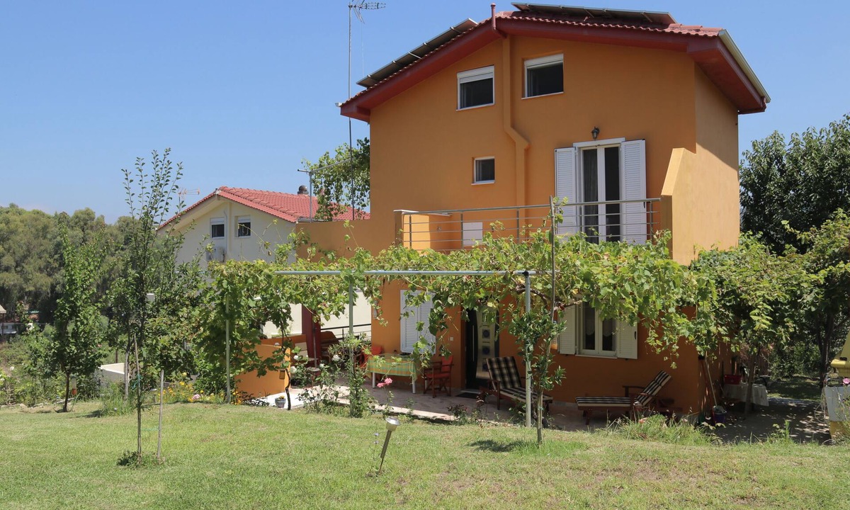 Preveza Villa | Medi Ionian villa, at the 25km long sandy beach 10 min. from the Aktion airport.