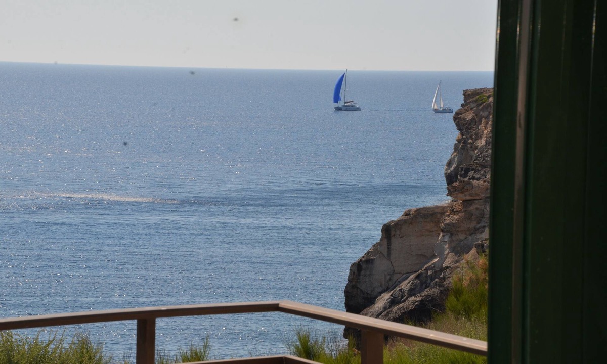 Cales Piques Apartment | menorca seafront apartment with beautiful views