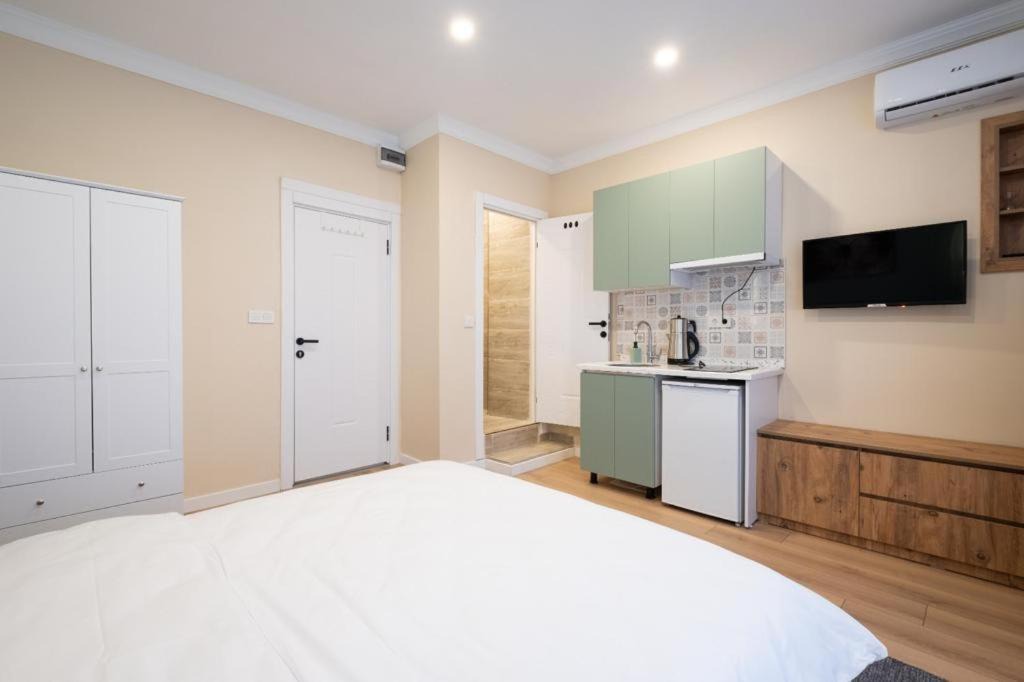 Old City Apartment | Metin studiosand suites