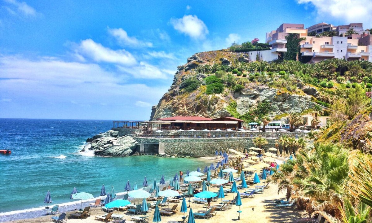 Agia Pelagia House | "Michael" is Amazing Apartment on the Sea !