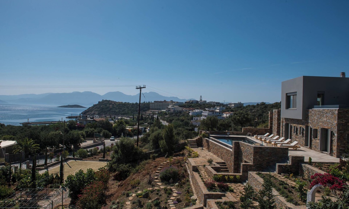 Agios Nikolaos Town Villa | Minimal Cretan Villa w/privet swimming pool - 5min from the beach
