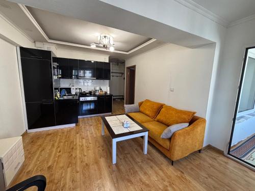 Bayanzurkh Apartment | Modern Quiet Apartment Near City Center