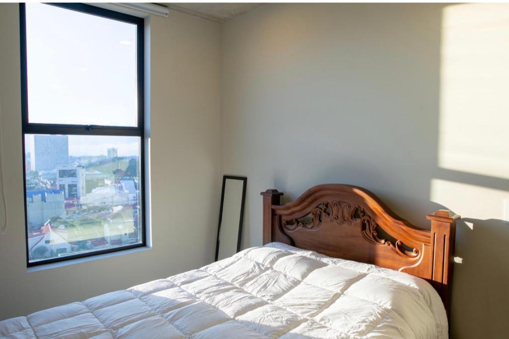 La California Apartment | Modern Sunset View Apartment in San José