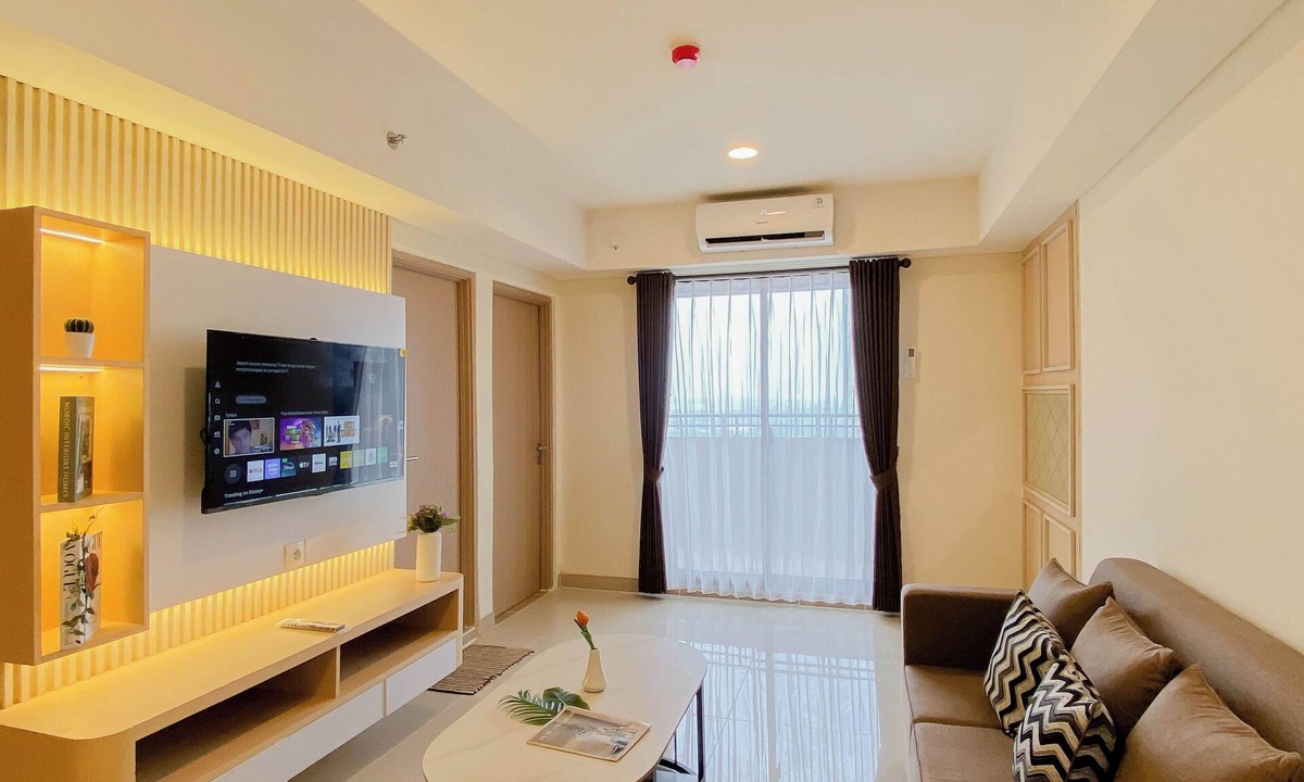 Cikarang Apartment | Modern Versatile 3Br At Meikarta District 2 Apartment