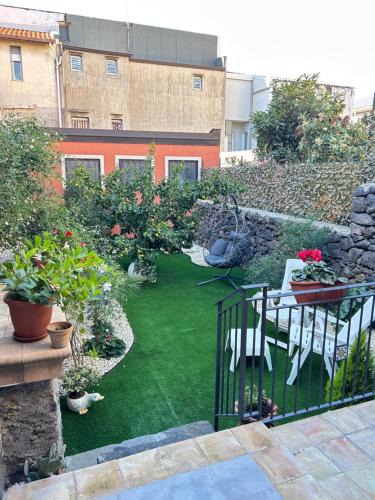 Belpasso House | Mongibello Apartment