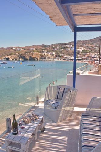 Agia Pelagia Apartment | Mpitzarakis Studio On the Beach