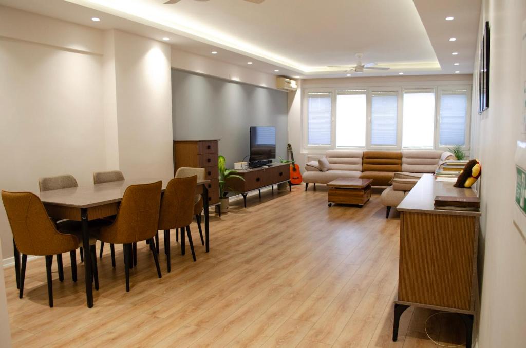 Moda Apartment | My Glamorous Stay at Kadikoy Istanbul Türkiye