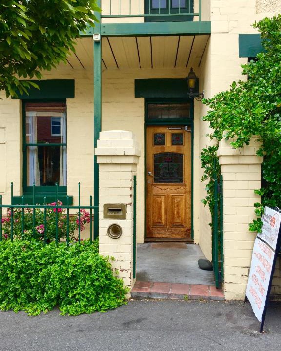 Hobart Central Business District Hostel | Narrara Backpackers Hobart