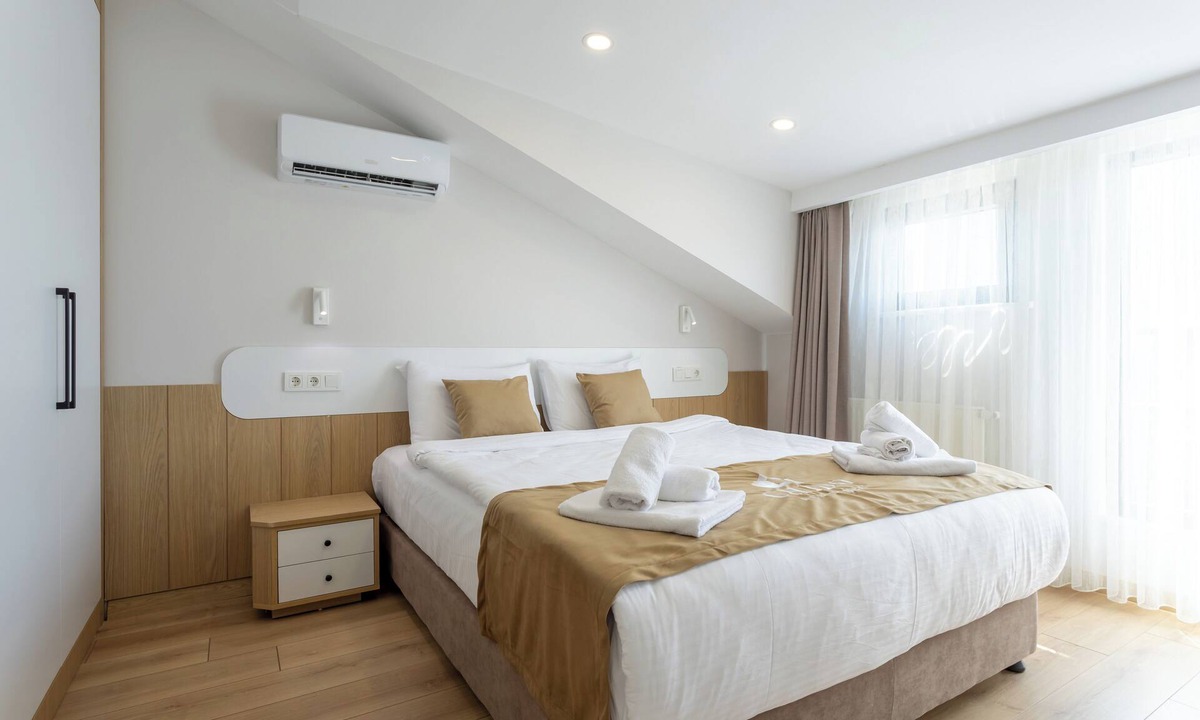 Sisli Apartment | New Rooftop Flat near Cevahir Mall, Şişli