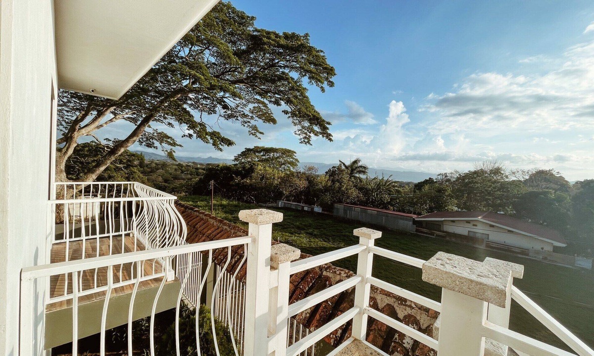 La Garita Bed & Breakfast | Nice property Near Sjo Airport Costa Rica