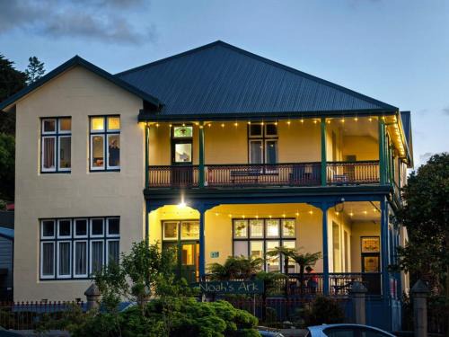 Greymouth Hostel | Noah's Ark Flashpacker