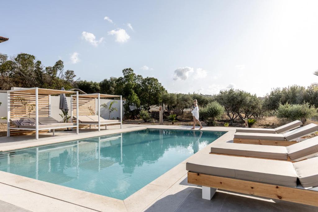 Gouves Villa | NOLA - Nomadic Luxury Villas