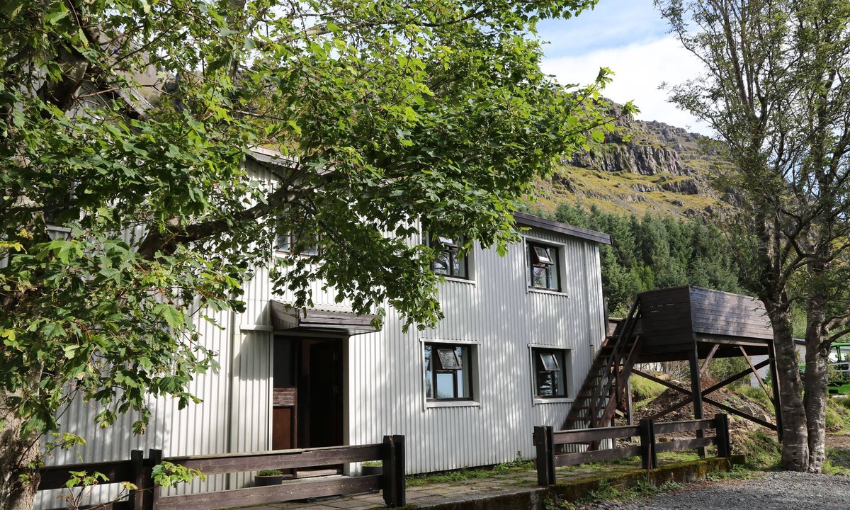 Hofn House | Old Cottage - Reynivellir II