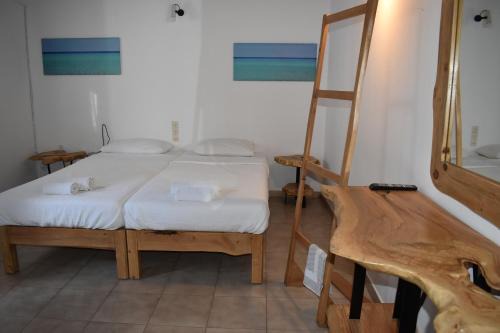 Drafaki Bed & Breakfast | Old Mykonos