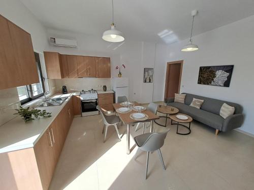 Platanos Apartment | Olea Homes