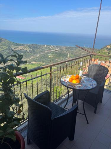 Caronia Apartment | Olga