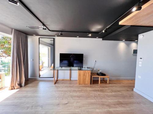 Kodrra Apartment | OnAir