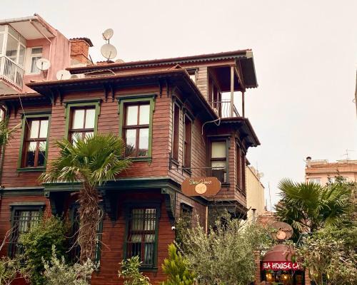 Uskudar Bed & Breakfast | Ottoman Suites by Sera House