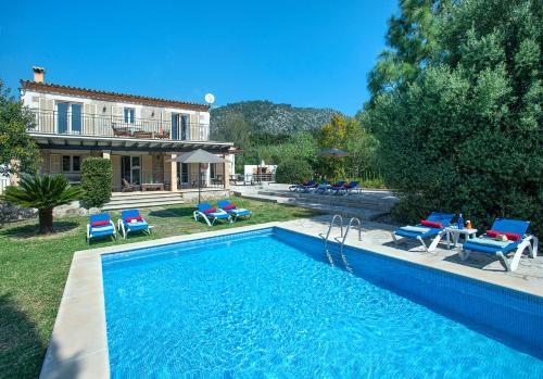 Campanet Villa | Owl Booking Villa Sion - Exclusive Holidays