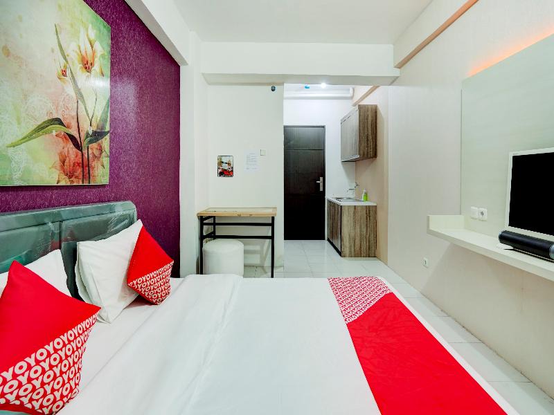 Surabaya Hotel | OYO Flagship 90087 Apartment Menara Rungkut 2