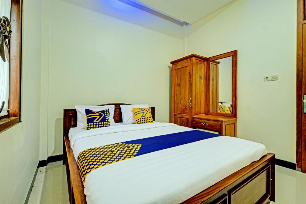 Bulukerto Hotel | OYO Homes 91095 Desa Wisata Conto