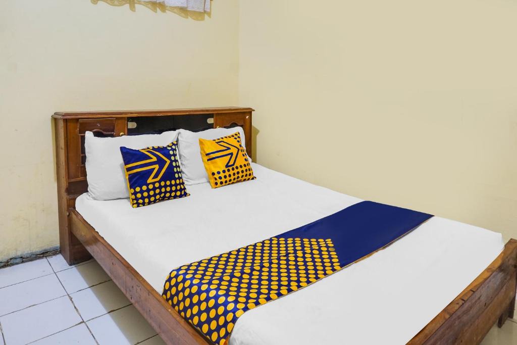 Tretes Hotel | OYO Life 92087 Griya Nurainy