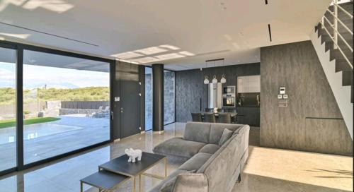 Minoa Pediada Villa | Palme Luxury Villa